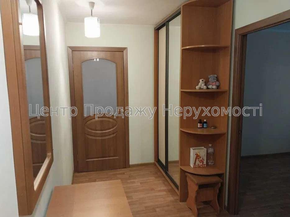 Фото Продам квартиру біля метро 23 Серпня, проспект Науки3