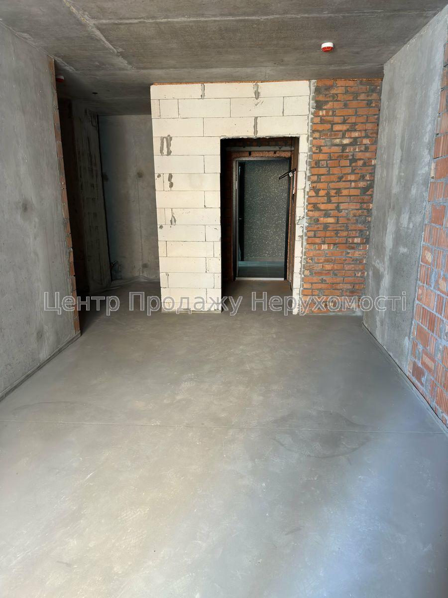 Фото Продам квартиру, в новобудові4