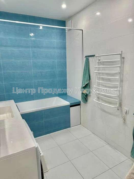 Фото Продам квартиру с ремонтом в Жк Радужный9