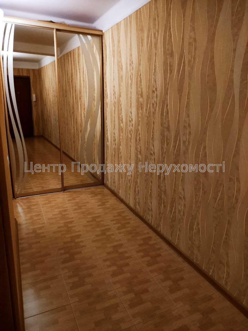 Фото Продається однокімнатна квартира3