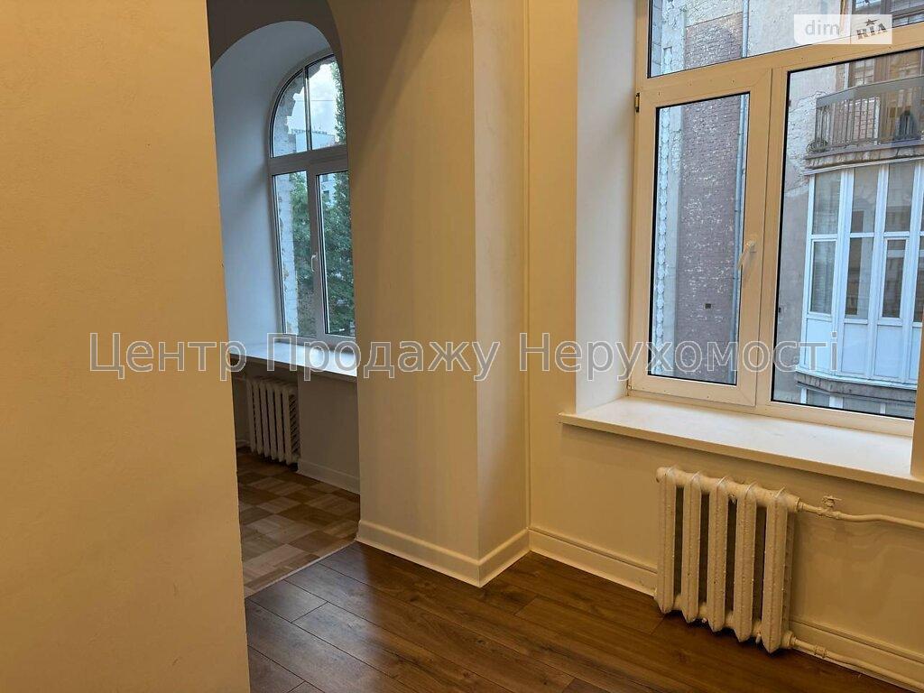 Фото Продається 2-кімнатна квартира, 3/4 поверх, 50 м², Київ4