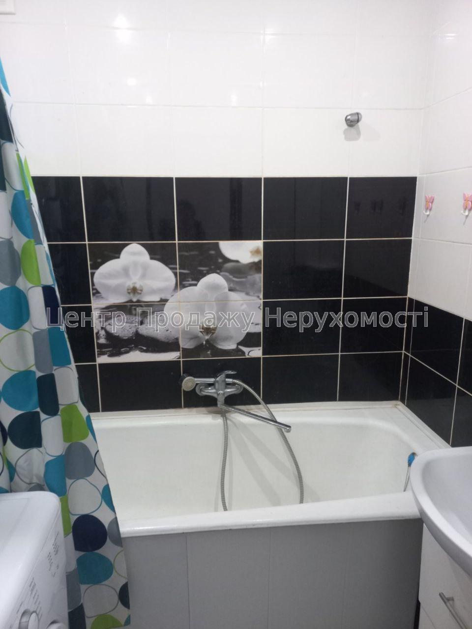 Фото Продам 3к квартиру Роганский жилмассив9