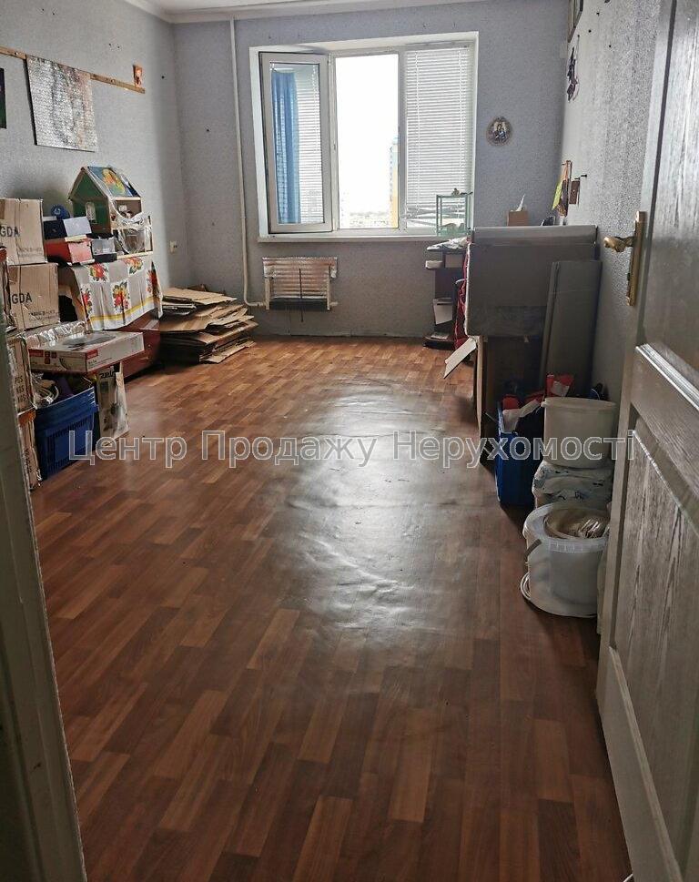 Фото Продам квартиру 3 кімнати у Києві8