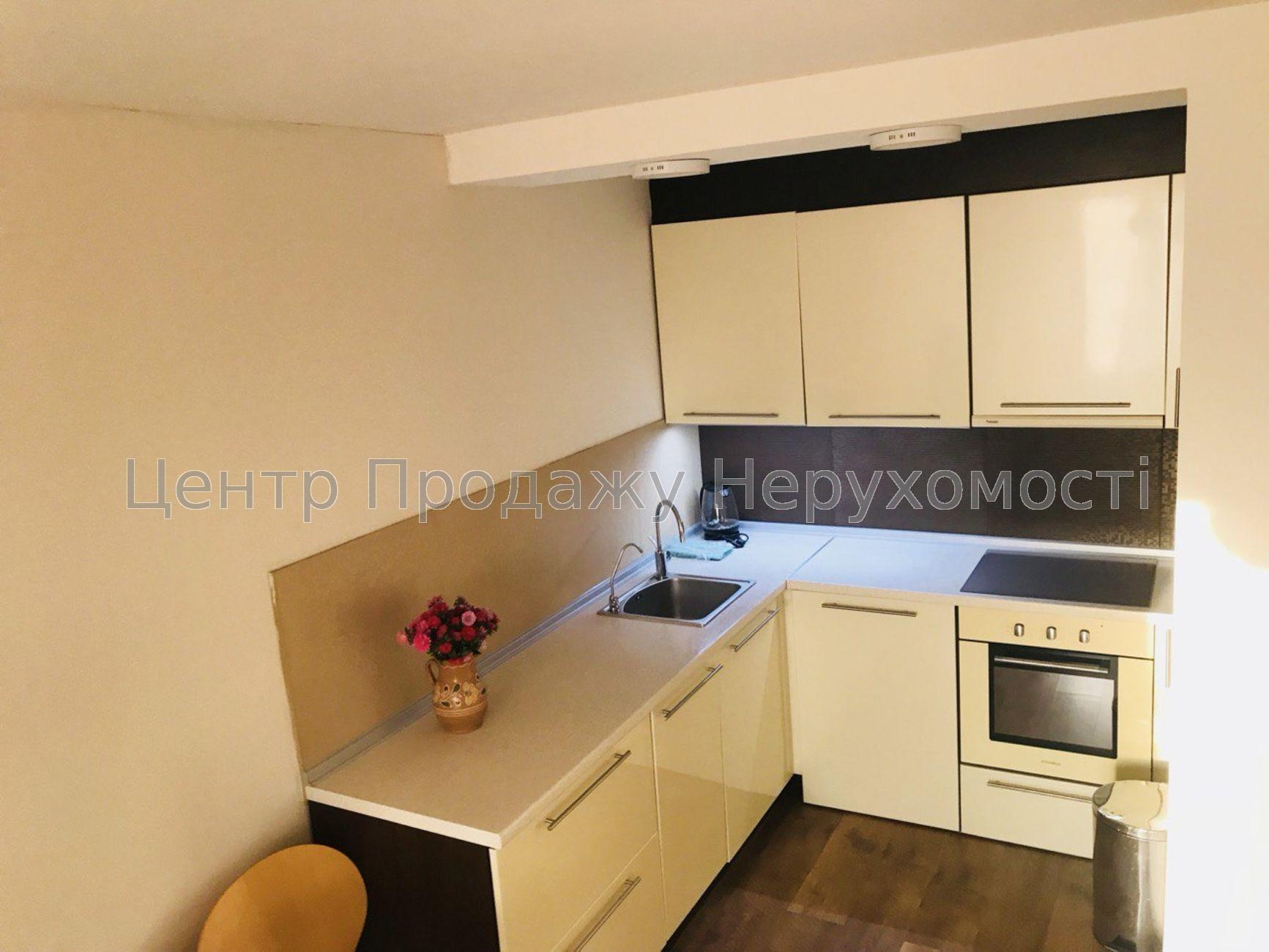 Фото Продаж квартири 3 кімн. у Києві7