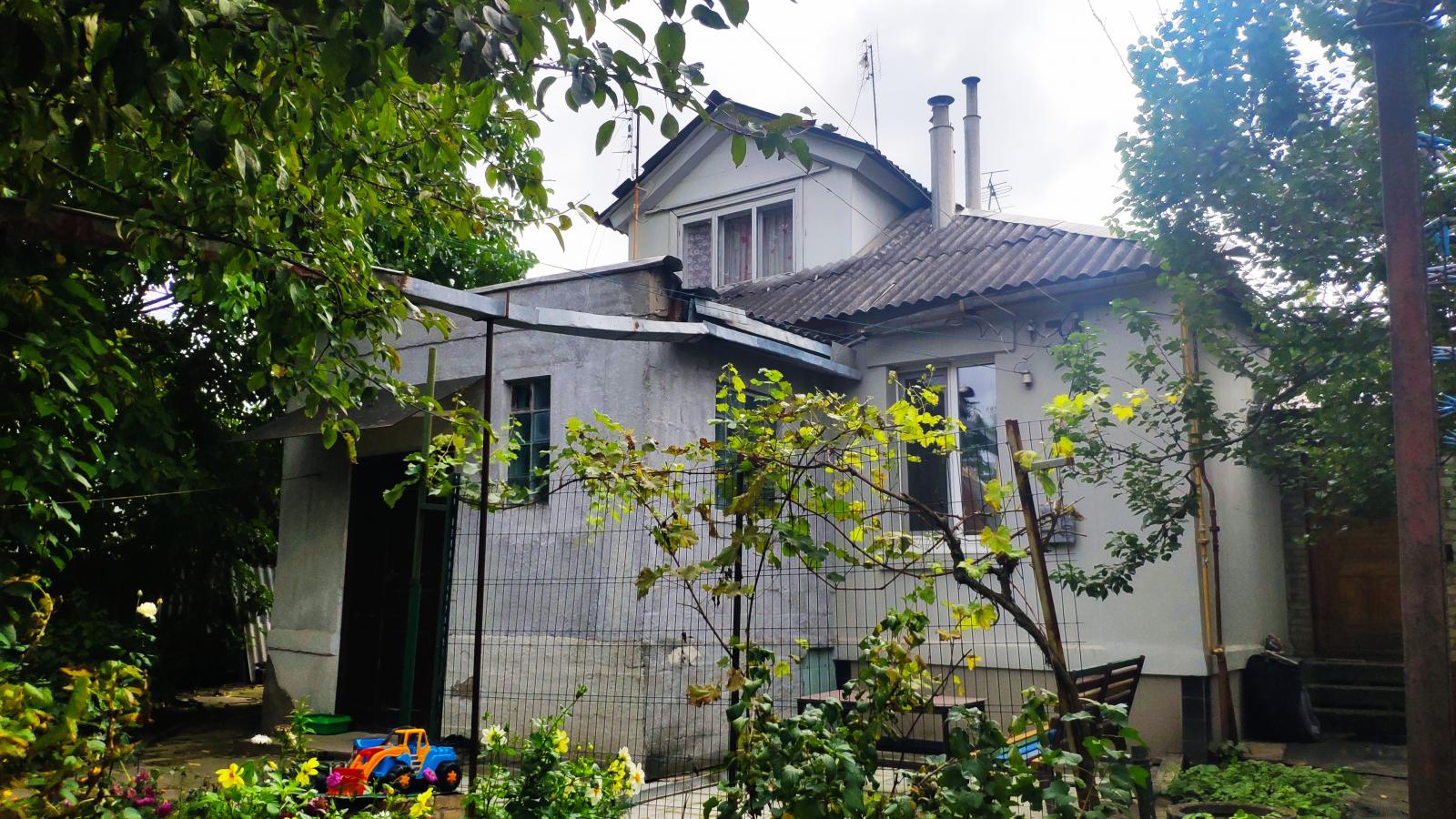 Продаж будинків Харків