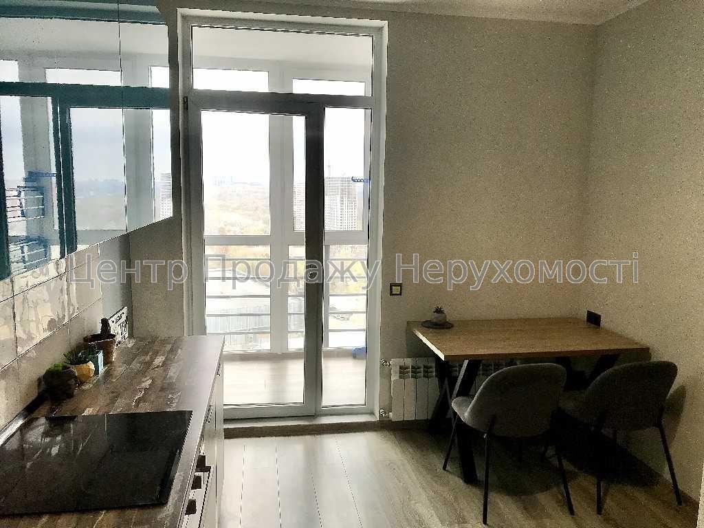 Фото Продам  новую полноценную 1к.кв.18