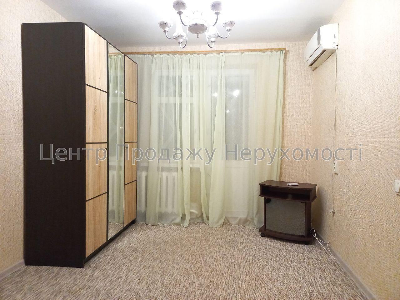 Фото Продам 1-к квартиру, метро 23 Серпня1