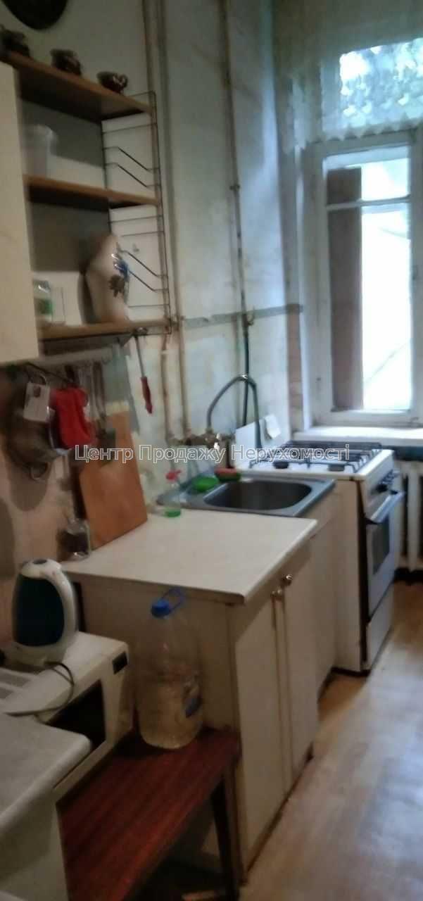 Фото в продажі кімната5
