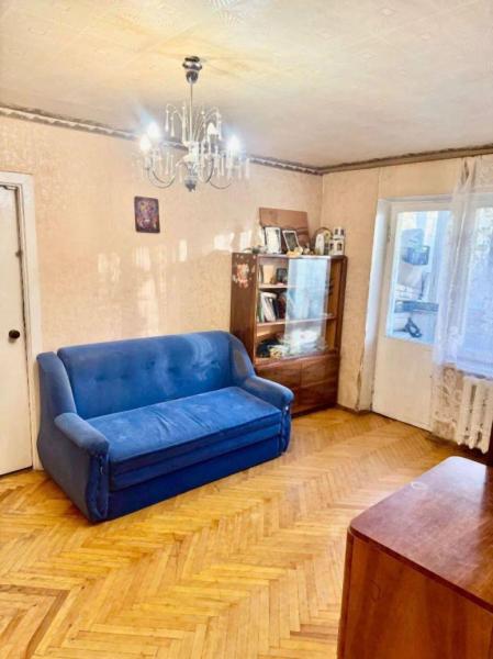 Продам 2-кімнатну квартиру
