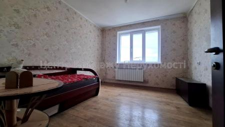 Продам 3-комнатную квартиру