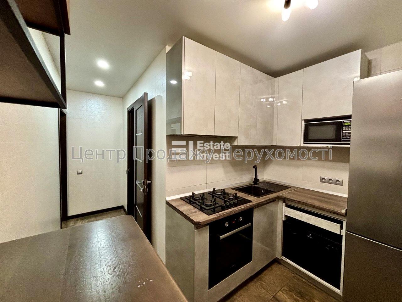 Фото 2кімн. квартира з ремоном біля метро ГОТІВКА6