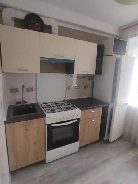 Продам 2-кімнатну квартиру