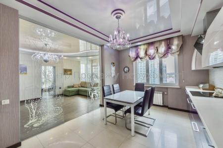 Продам 3-комнатную квартиру, ЖК&nbsp;RiverStone