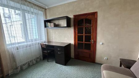 Продам 3-кімнатну квартиру