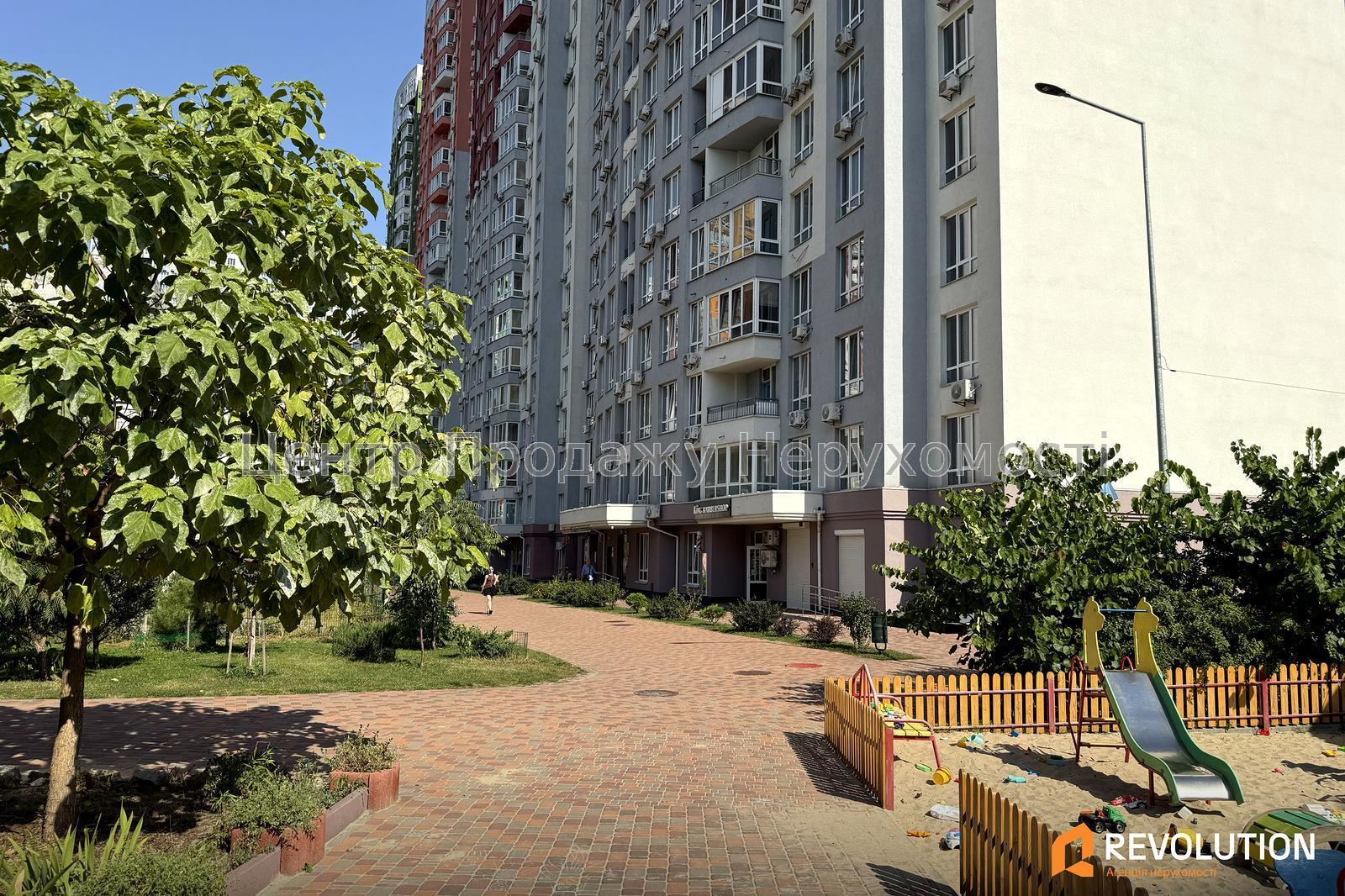 Фото Зх кімнатна квартира ЖК Каховська ( вул. Каховська 62-А )18