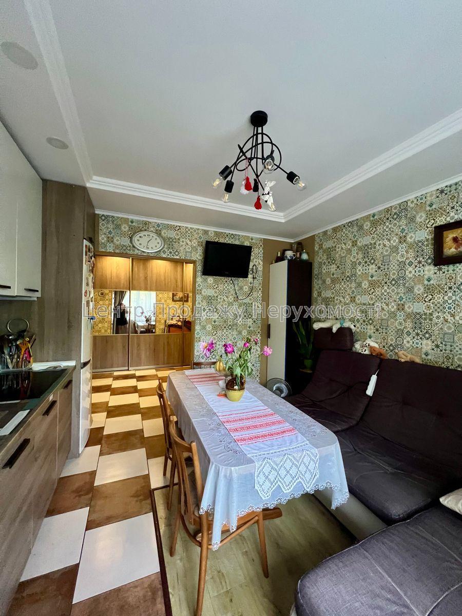 Фото Продам 3-к квартиру з ремонтом, ЄВІдновлення6