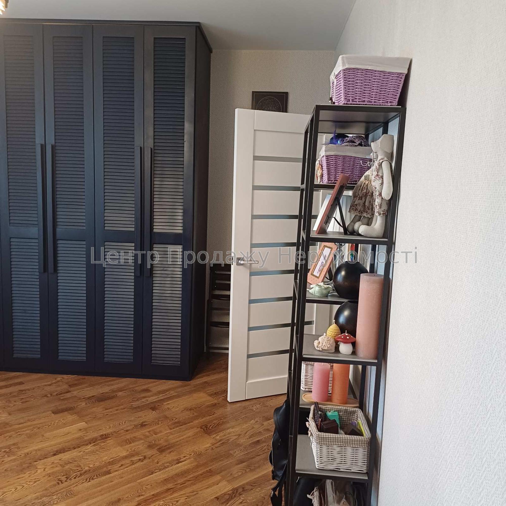 Фото R8  Продам шикарну 2к. квартиру в ЖК 