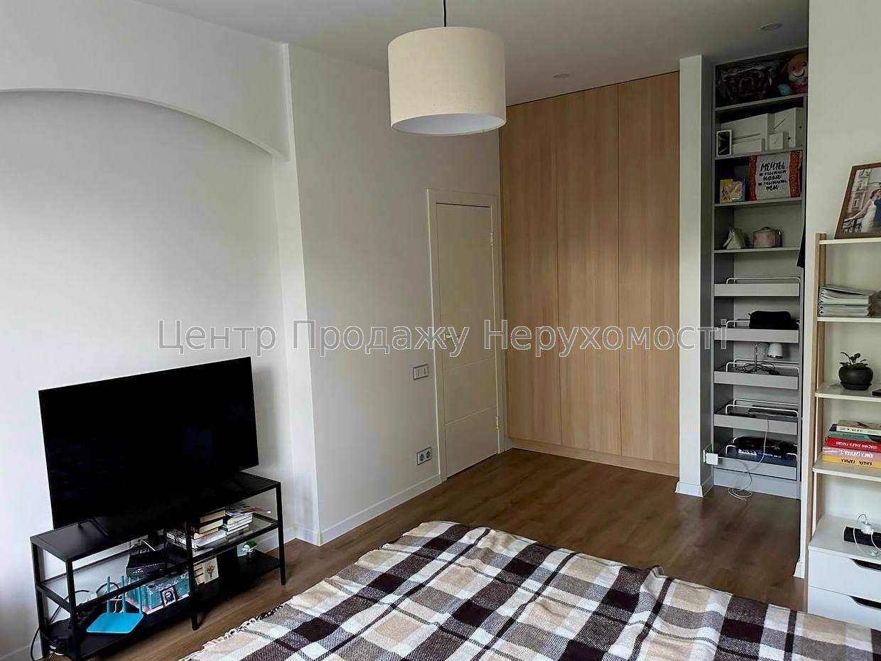 Фото Продаж 2-кімн. квартири у Києві10