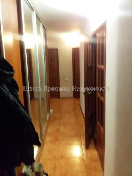 Продам 3-комнатную квартиру