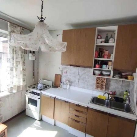 Продам 2-комнатную квартиру