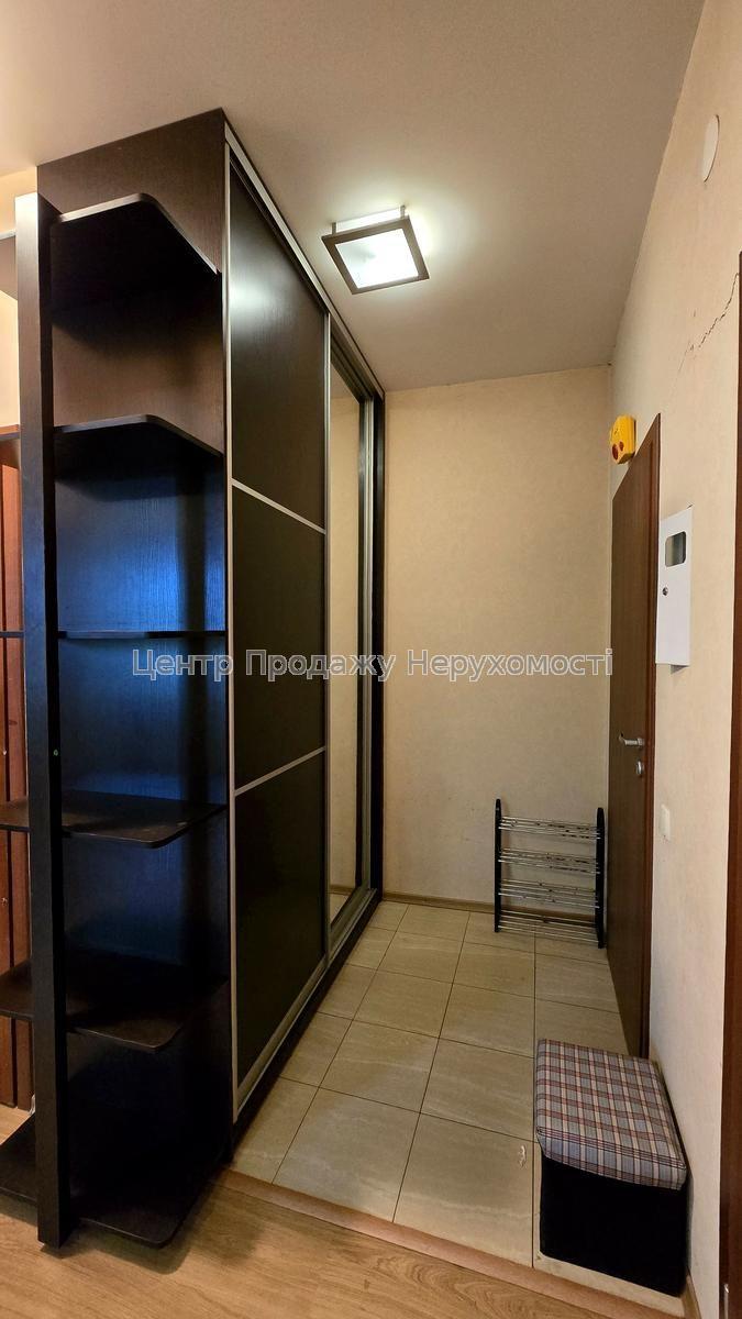 Фото Продам велику 2к квартиру, Девев'янко Q815