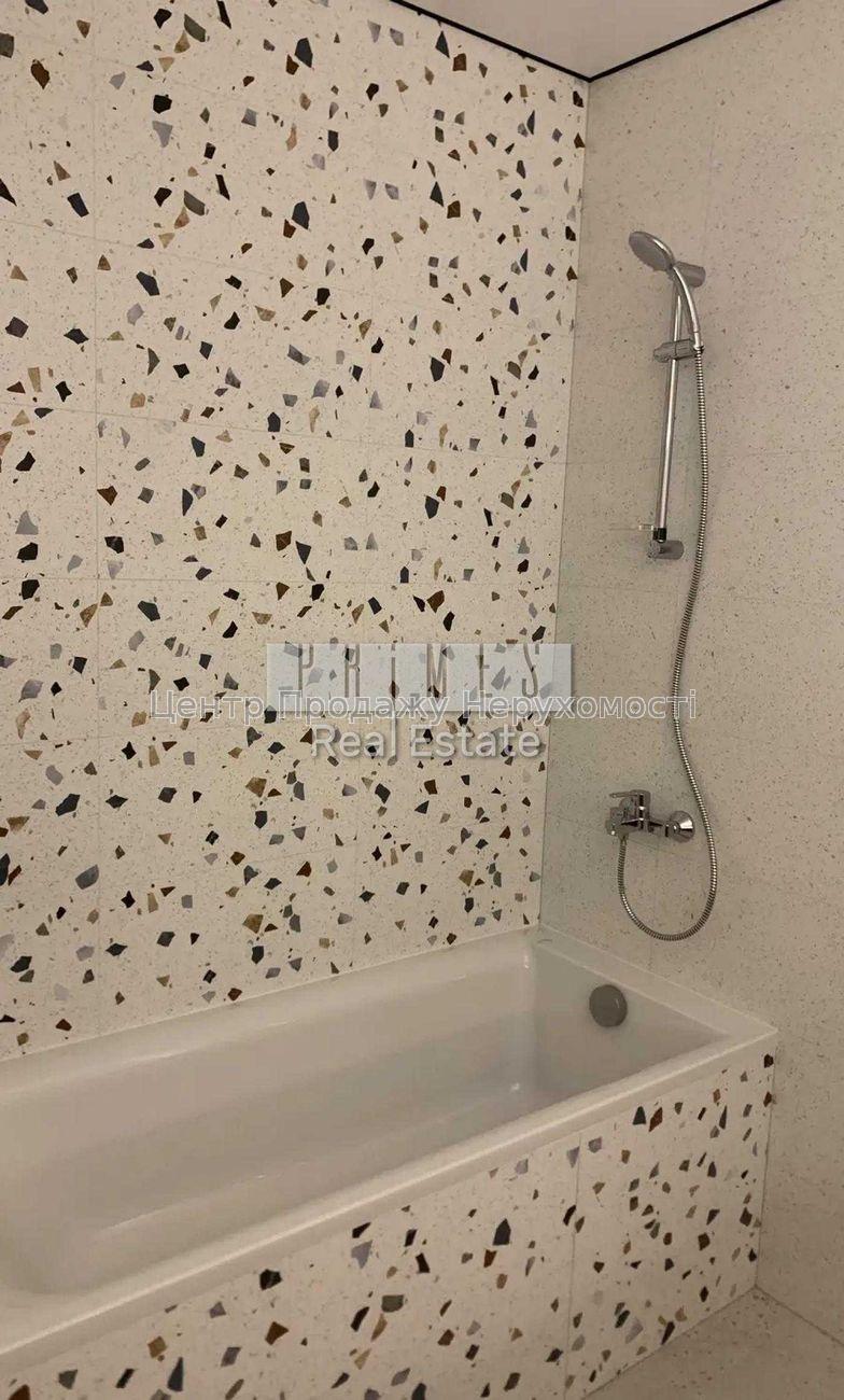 Фото Продаж квартири10