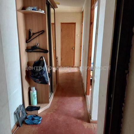 Продам 3-кімнатну квартиру