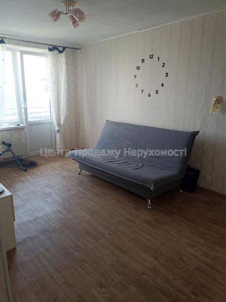 Продам 2-кімнатну квартиру