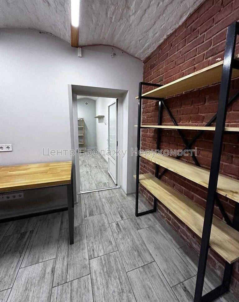 Фото Продам приміщення в центрі8