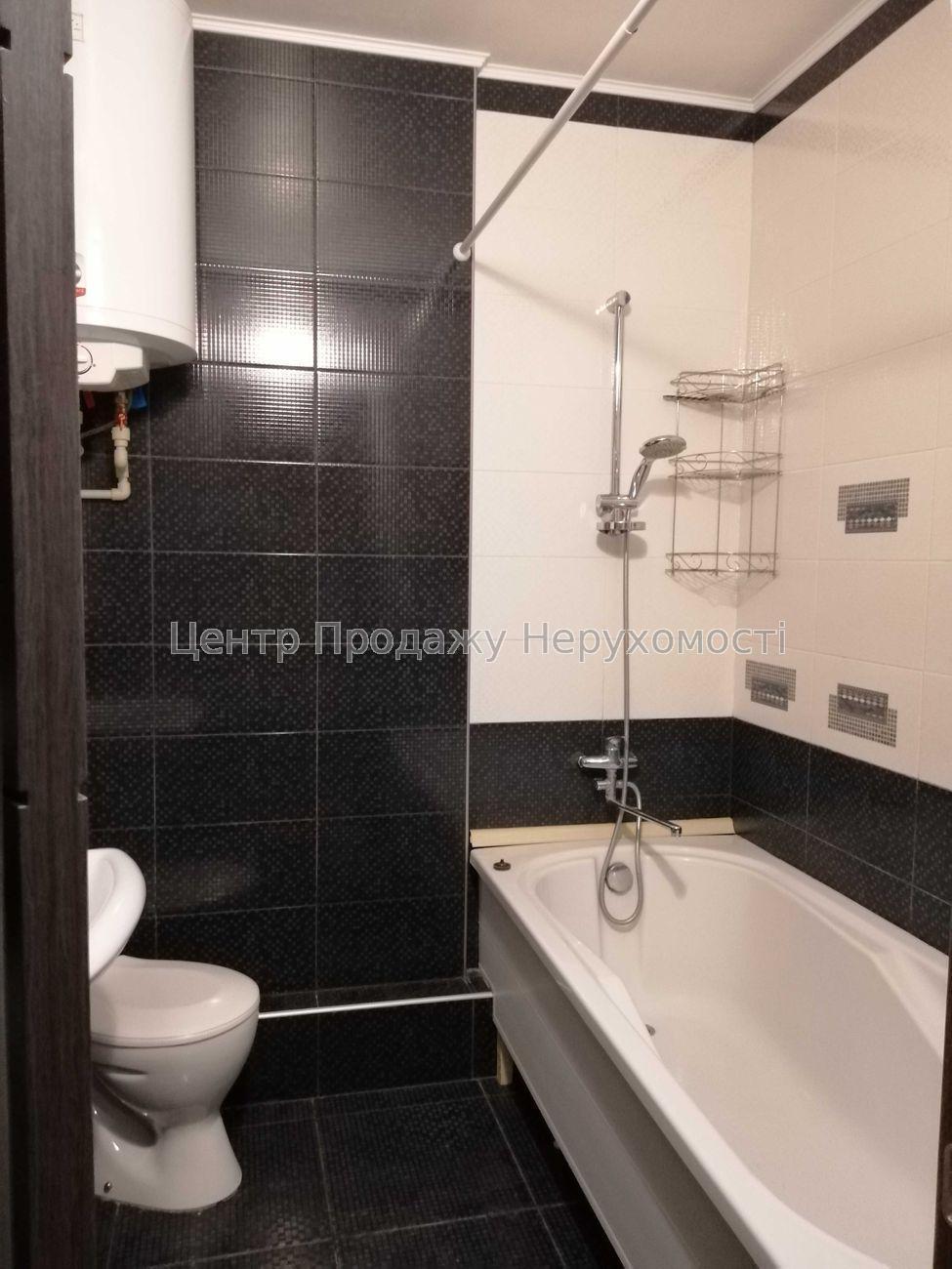 Фото . Продається 2-кімнатна квартира16
