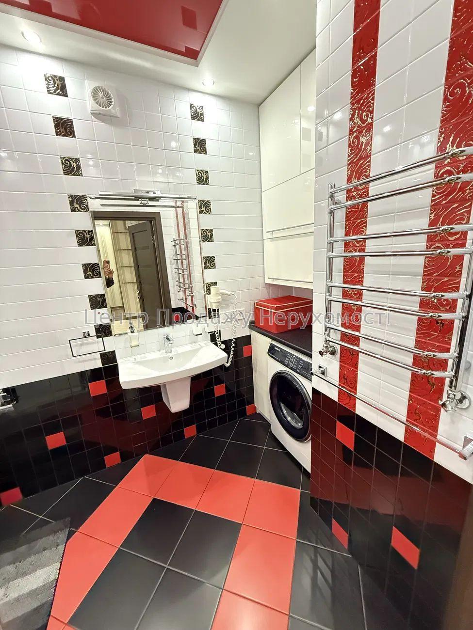 Фото Продам 2к квартиру по вул. Мирна (Рівер Таун)7