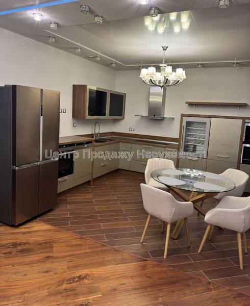 Продам 3-комнатную квартиру, ЖК&nbsp;Новопечерские&nbsp;Липки