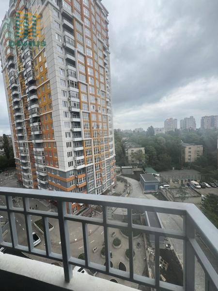 Продам 1-кімнатну квартиру, ЖК&nbsp;«Чотири&nbsp;сезони»