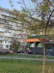 Продам 4-кімнатну квартиру, 77 м², радянський ремонт