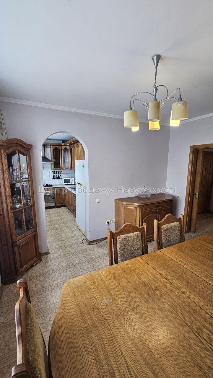 Фото Продам 3к. квартиру з ремонтом м. Масельського12