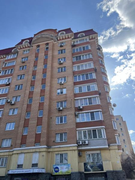 Продам квартиру-студію