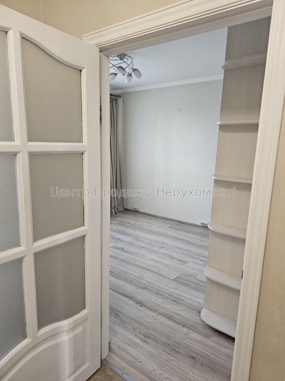 Фото Продаж 3-кімнатної квартири в Києві4