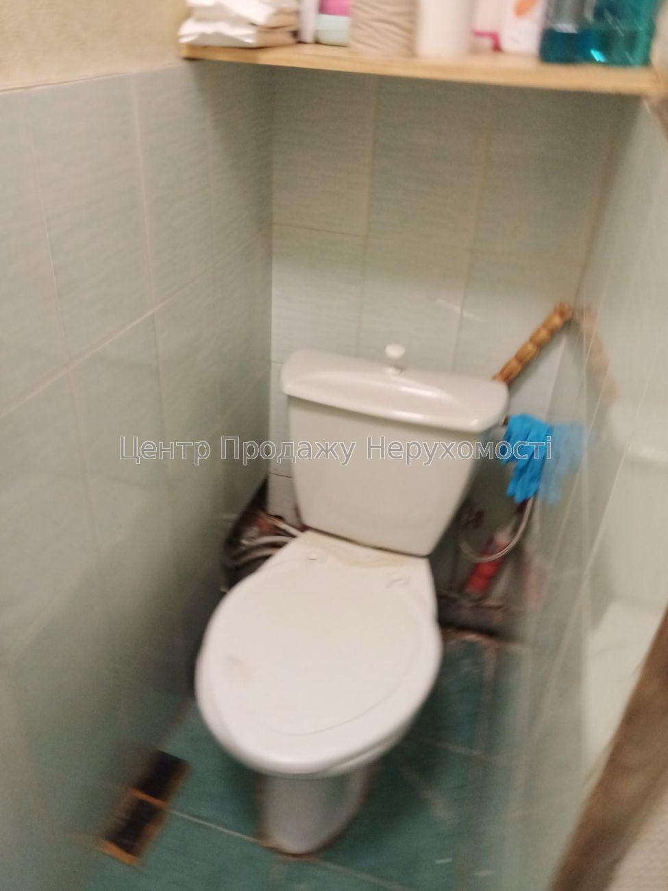 Фото Продам кімнату8