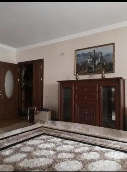 Продам 3-комнатную квартиру