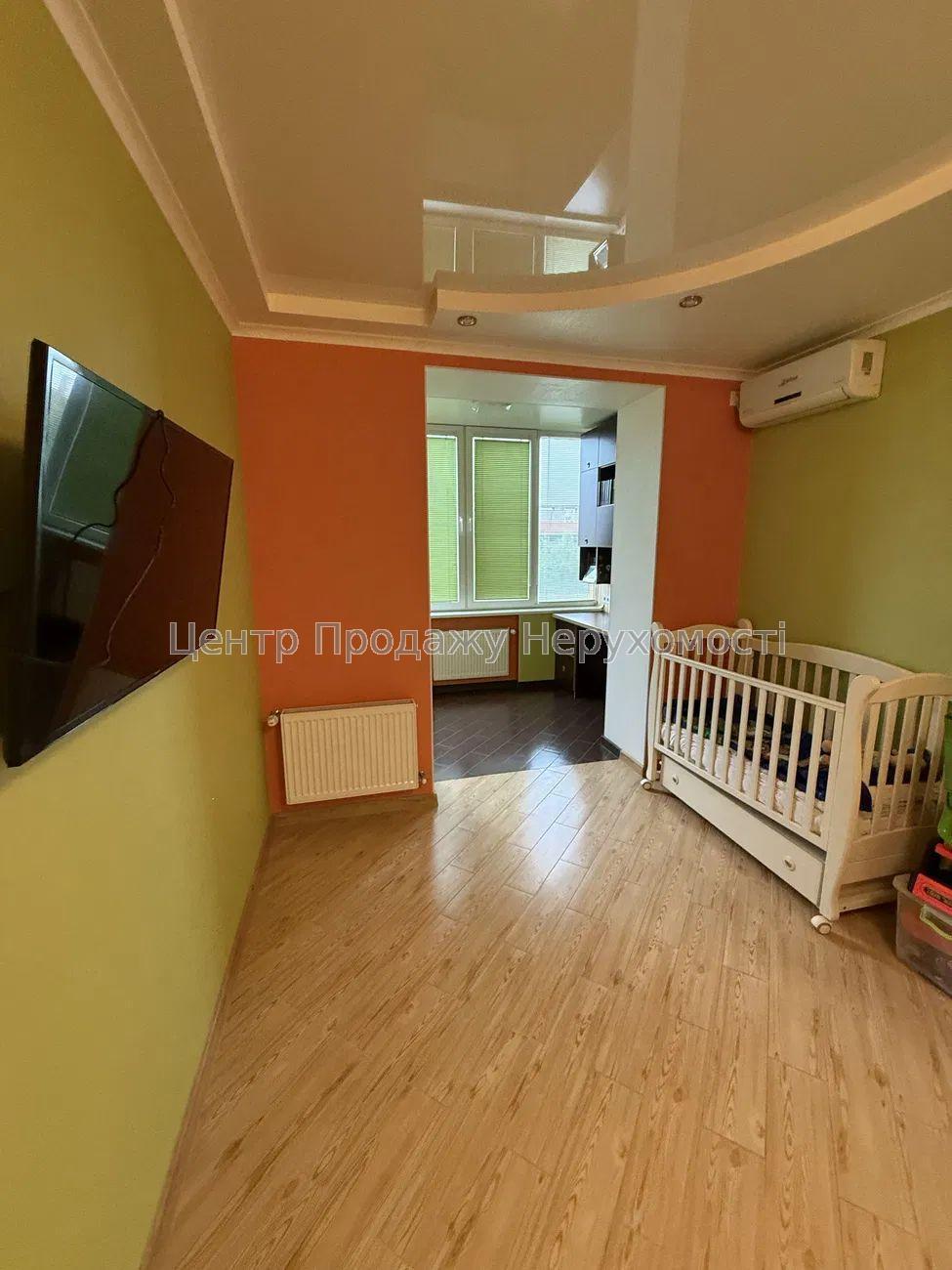 Фото Продам 2к квартиру по вул. Мирна (Рівер Таун)4