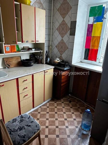 Продам 3-кімнатну квартиру