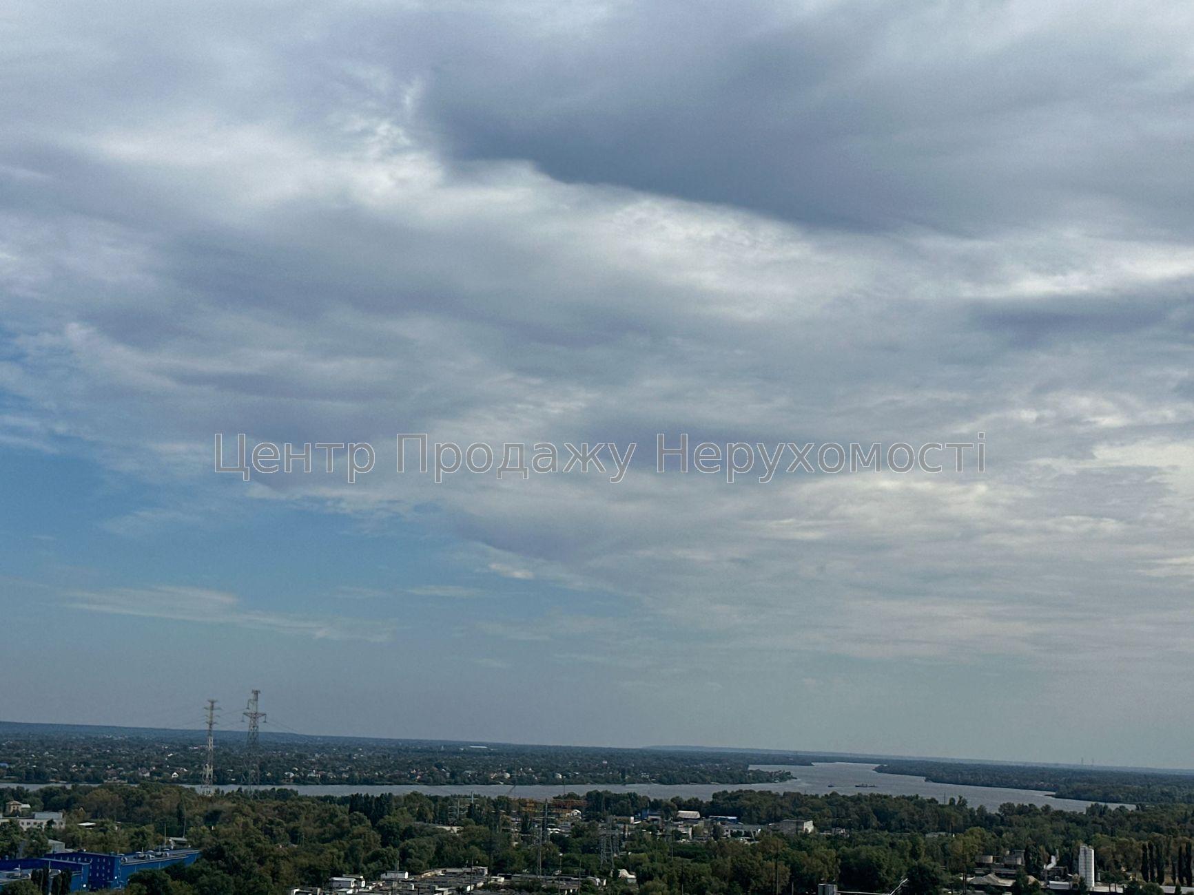 Фото Продаж квартири4