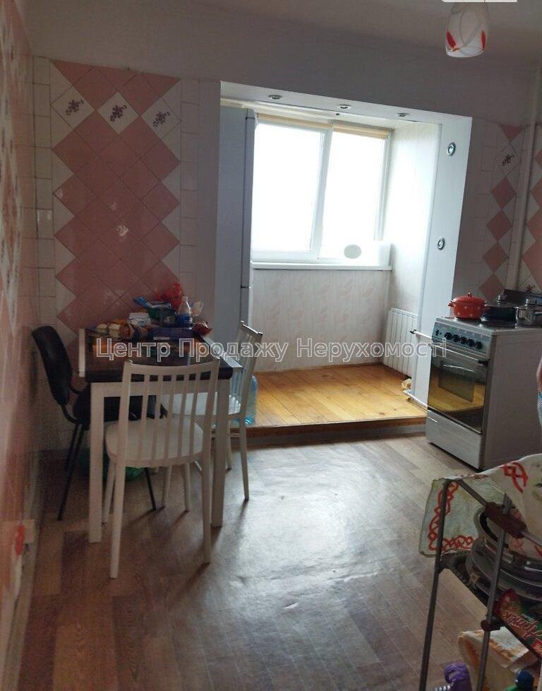 Фото Продаж 3-кімн. квартири у Києві9
