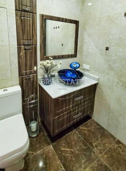 Продам 3-комнатную квартиру