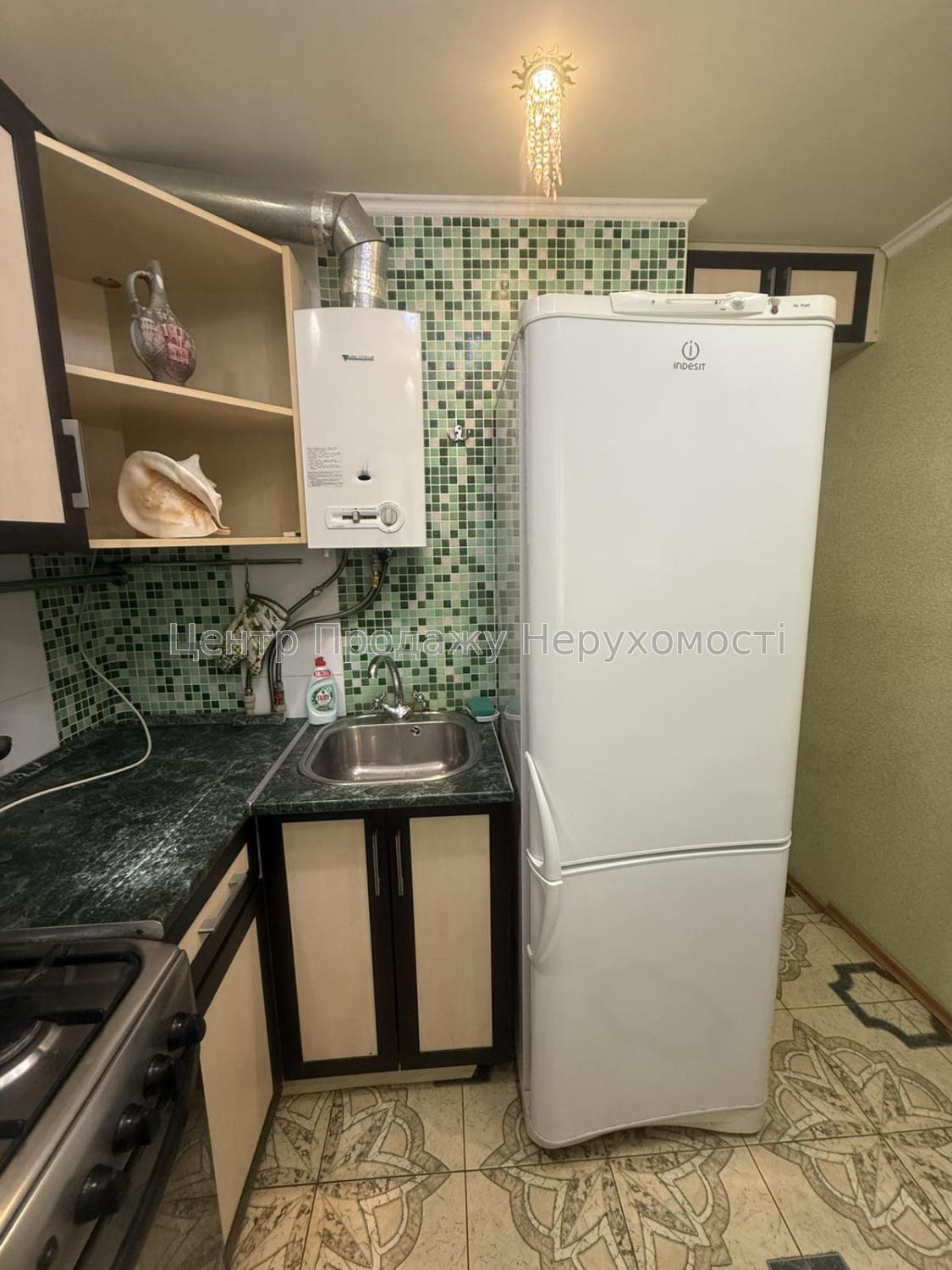 Фото Продам 2к квартиру з євроремонтом, метро Наукова2