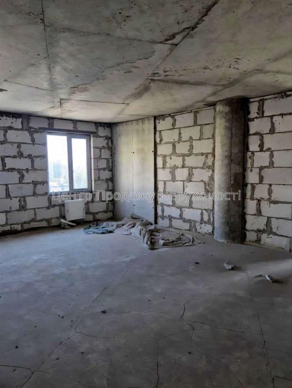 Фото Продаж 4-кімн. квартири у ЖК 