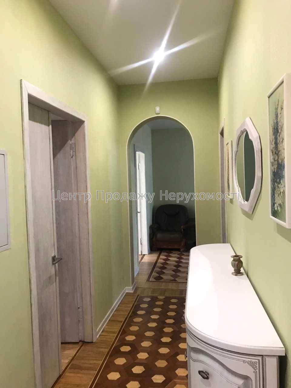 Фото Продаю 3кв сталінку біля метро Вокзальна8