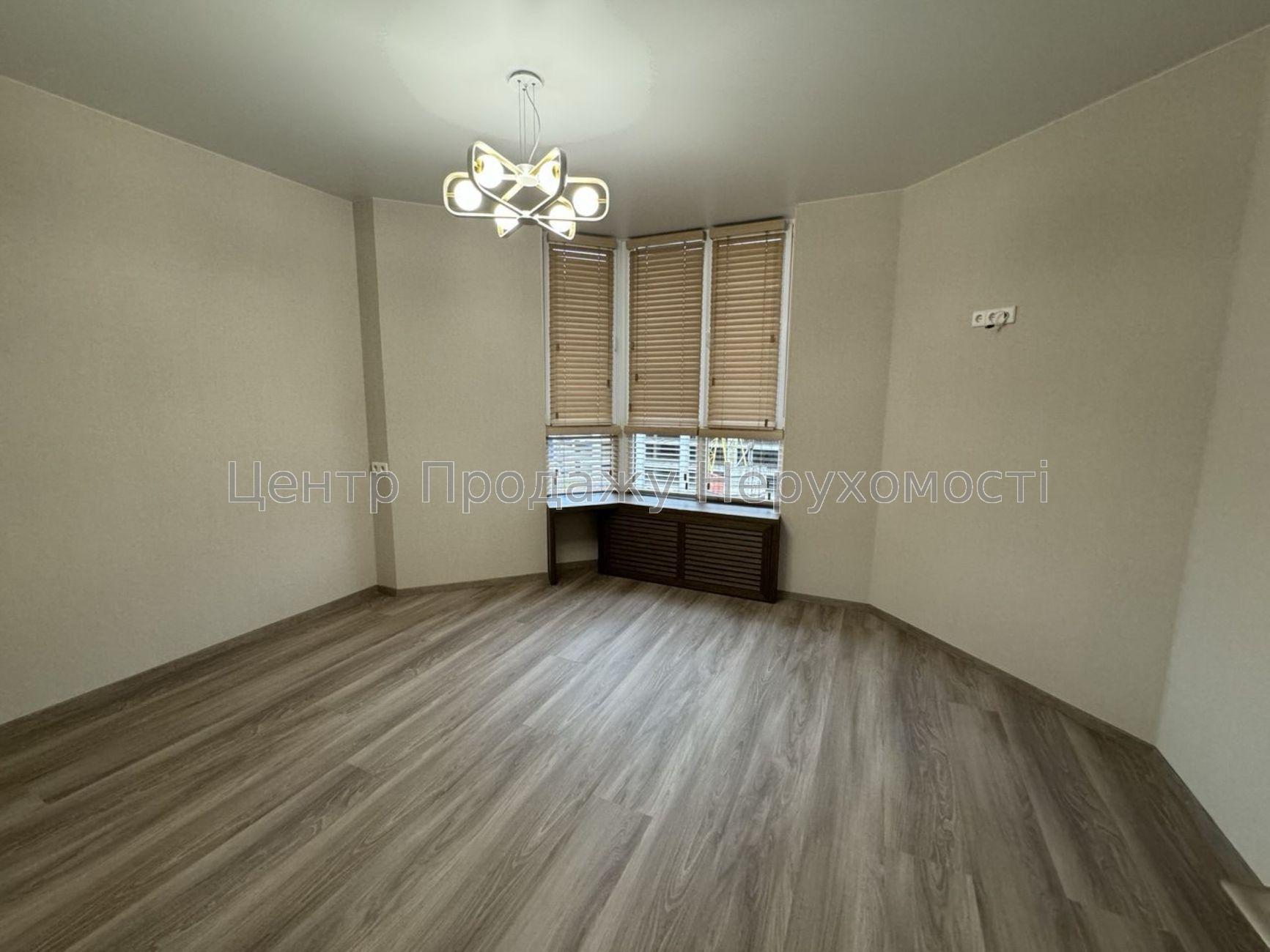 Фото Продаж 2-кімнатної квартири8