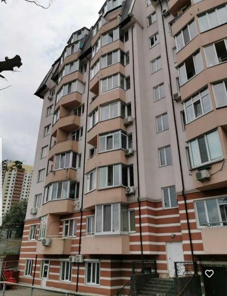 Продам 3-комнатную квартиру