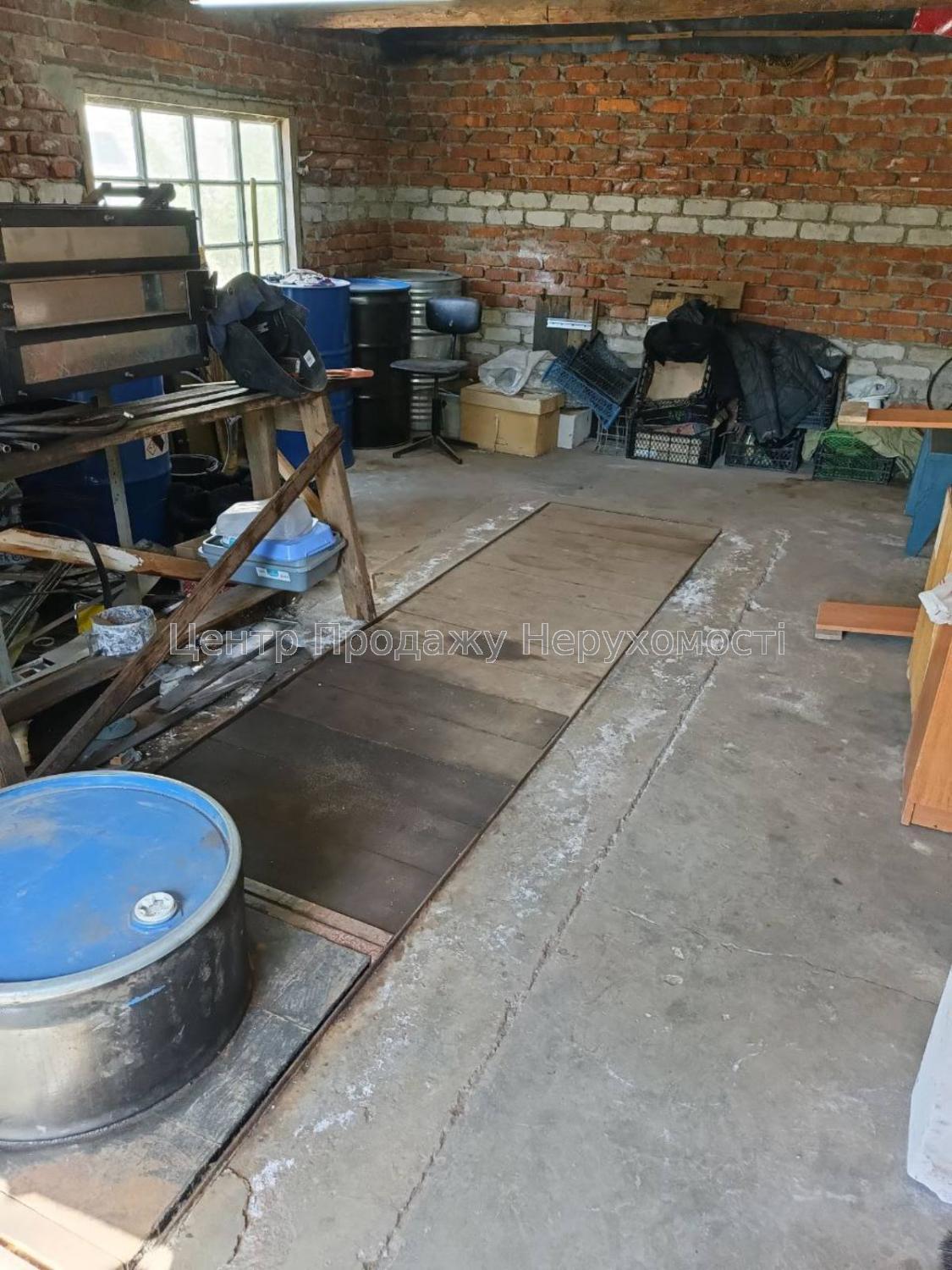 Фото Будинок для великої родини на мальвоничій околиці Харкова К83